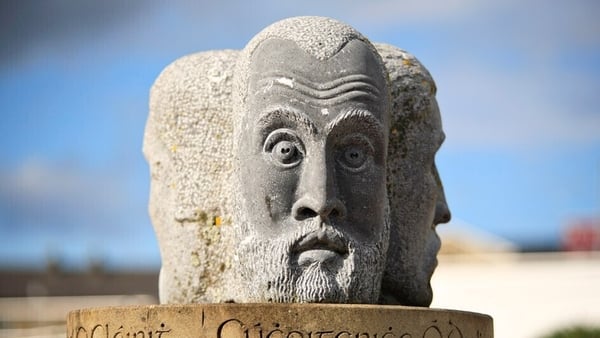 Four Masters sculpture An Triur Ceann - Triskele Heads by Brendan McGloin Bundoran Library 2002