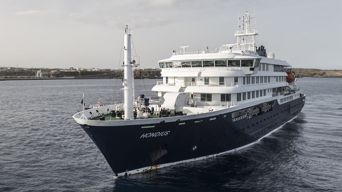 Hantavirus- ship heads to Canaries