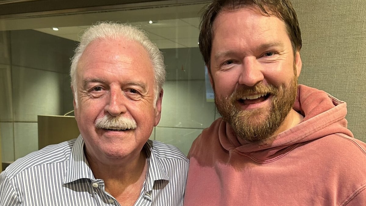 Irish Tenor Killian Donnelly is in with Marty