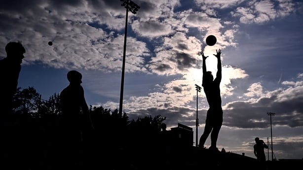 6 May 2026; Louth players warm-up before the Dalata Hotel Group Leinster Under-20 Football Championship final match between Louth and Kildare at Parnell Park in Dublin. Photo by Piaras Ó Mídheach/Sportsfile