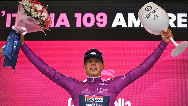 Magnier wins chaotic first stage at Giro d'Italia