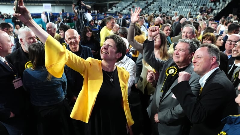 SNP to emerge as largest party in Scottish parliament