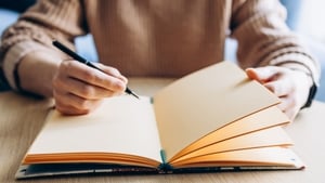 Why the Global Elite Have Dropped Good Grammar show image