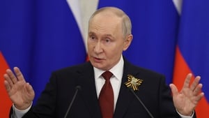 Three people killed in Ukraine despite ceasefire show image