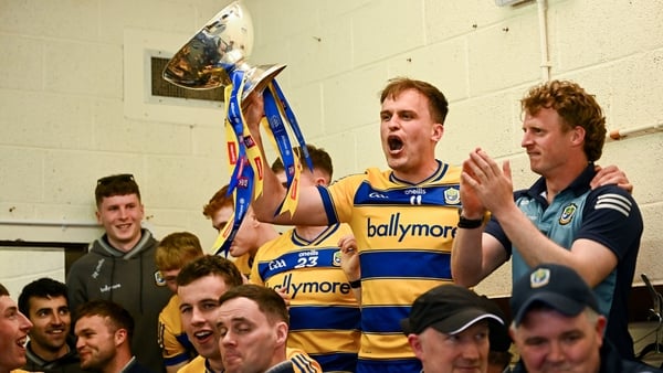 Enda Smith celebrates a third Connacht title