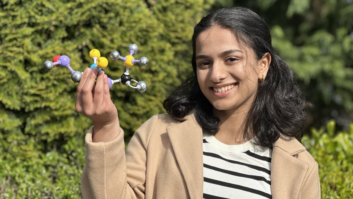 Irish student wins award for biodegradable plastic