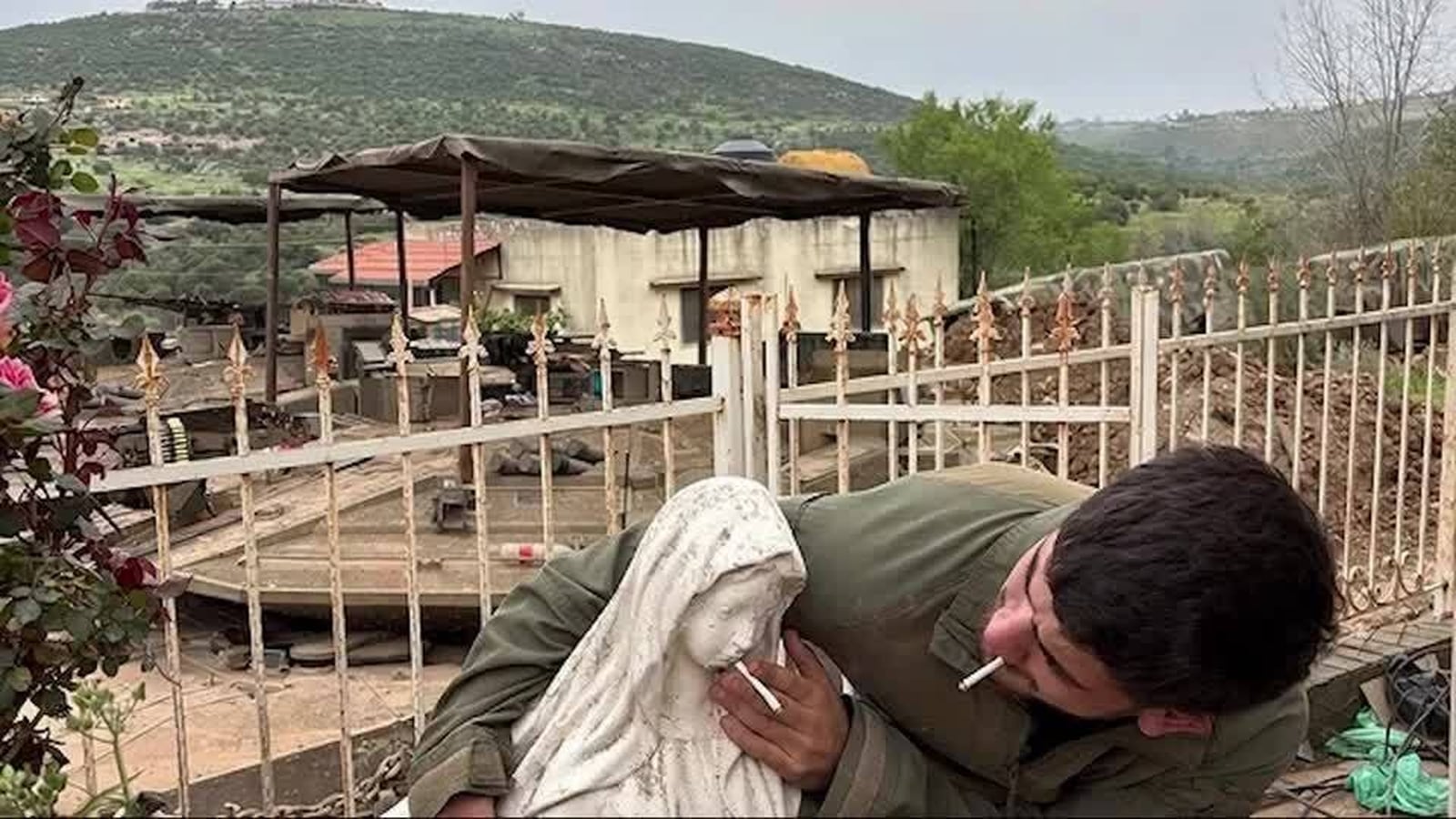 Israel jails soldiers for desecrating Virgin Mary statue