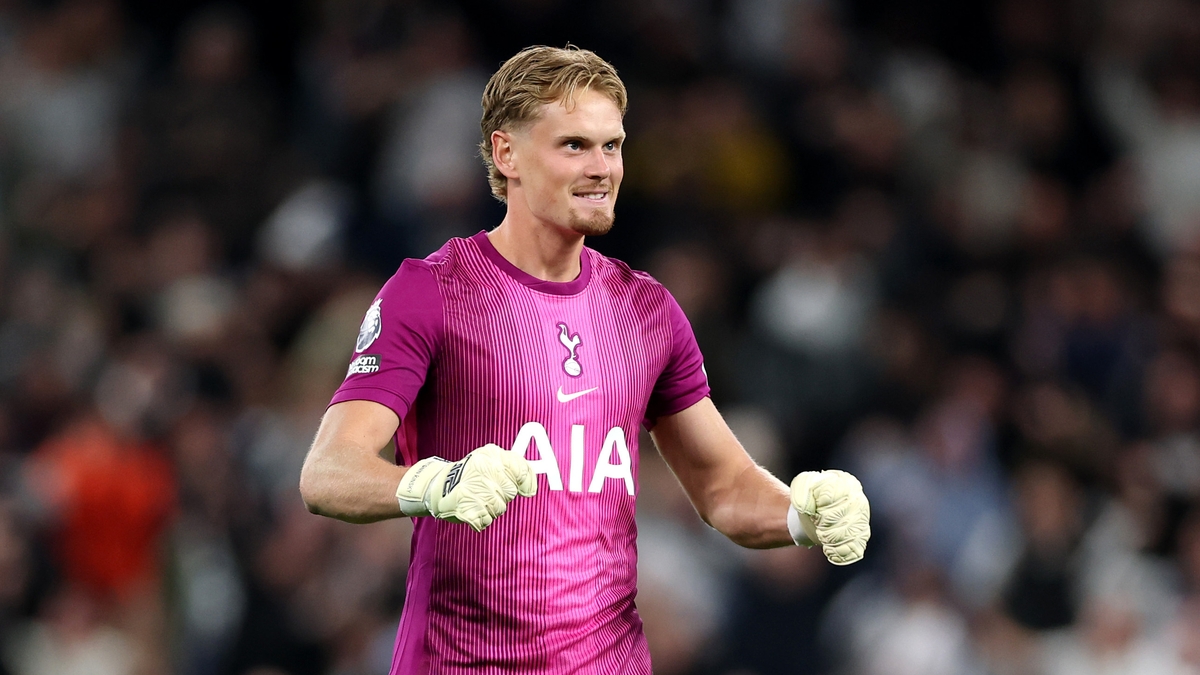 7.35am Sports News
