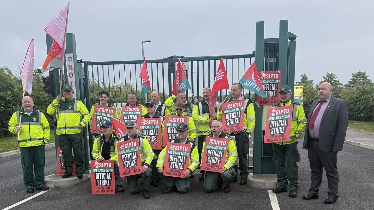 Ambulance workers begin strike in row with HSE over pay