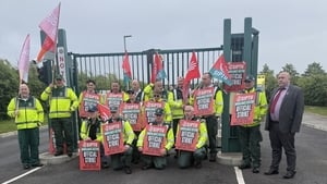 Ambulance workers begin strike in row with HSE over pay show image