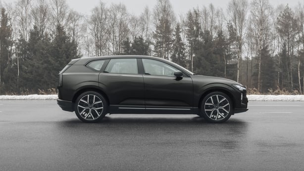 Volvo EX 60