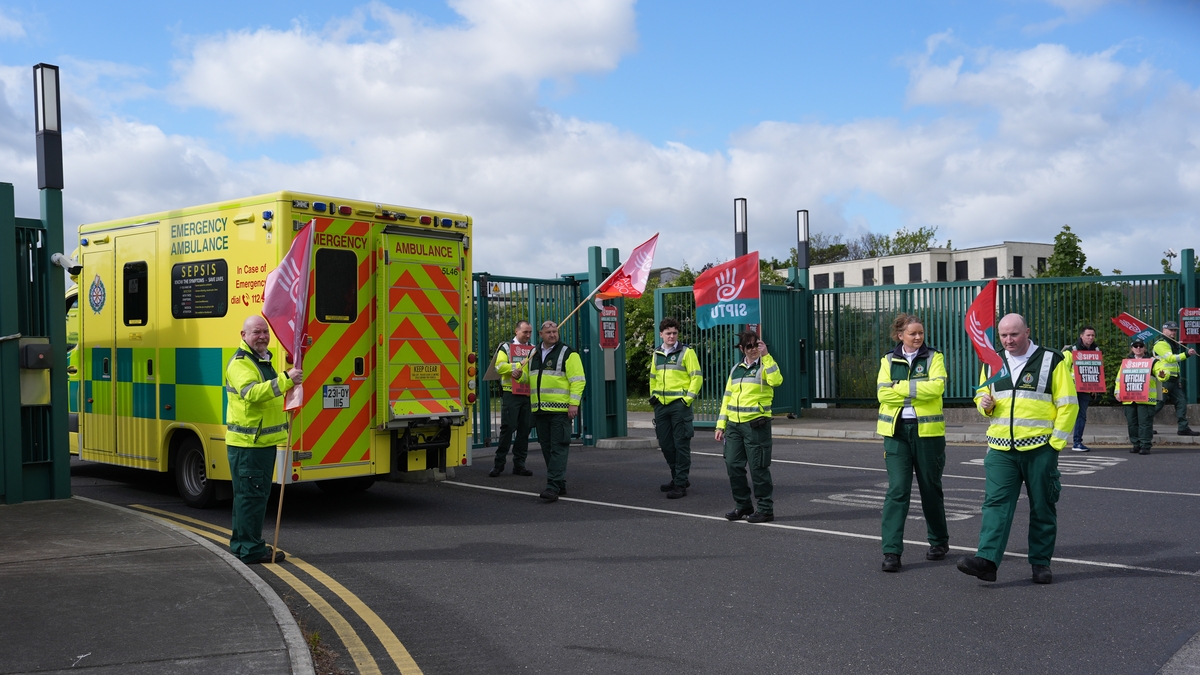 2,000 NAS workers engaging in 24-hour strike