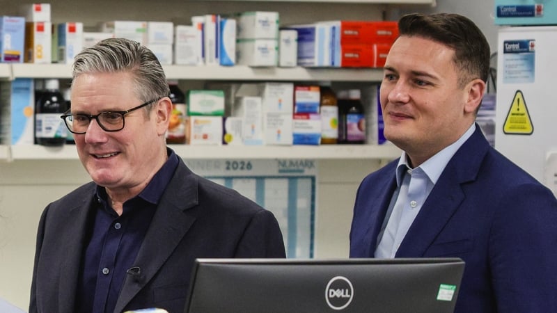 Starmer to meet rival Streeting amid leadership revolt