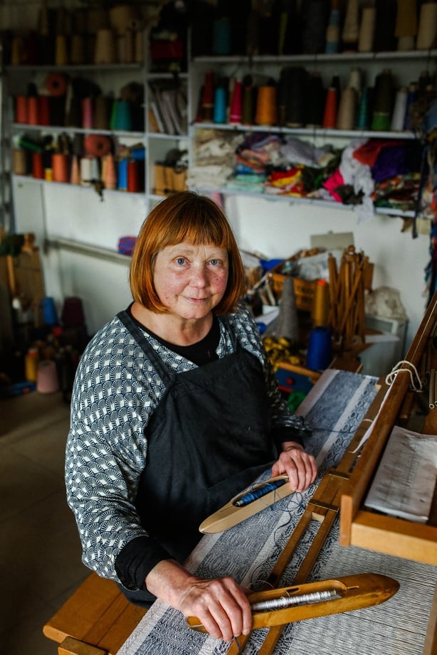 Hand weaver Beth Moran 