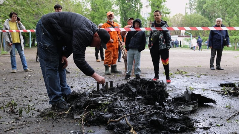 Daytime Russian barrage of 800 drones kills 6 in Ukraine