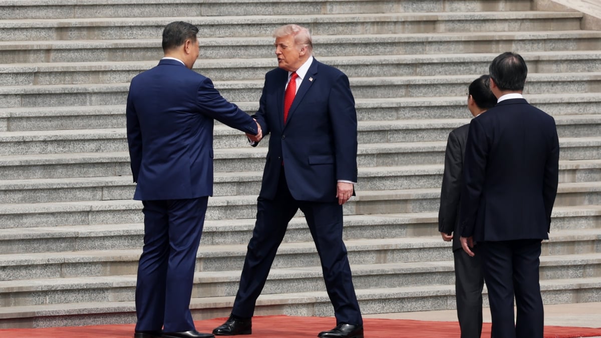 Tús Áite: Cuairt Donald Trump ar an tSín
