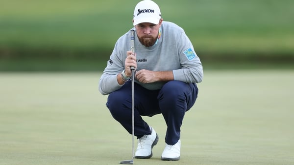 NEWTOWN, PENNSYLVANIA - MAY 14: Shane Lowry of Ireland lines up a putt on the 17th green during the first round of the PGA Championship at Aronimink Golf Club on May 14, 2026 in Newtown, Pennsylvania. (Photo by Michael Reaves/Getty Images)