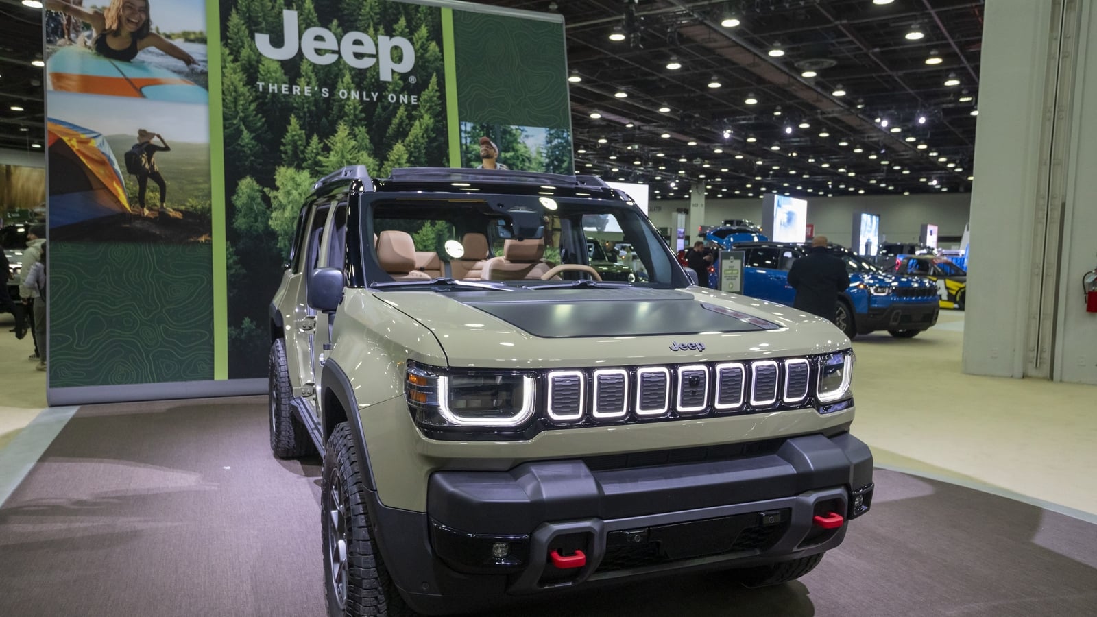 Stellantis and Dongfeng Sign $1.2 Billion Deal to Produce Peugeot and Jeep Vehicles in China