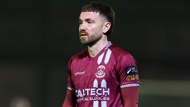 20 March 2026; Dylan McGlade of Cobh Ramblers during the SSE Airtricity Men's First Division match between Cobh Ramblers and Bray Wanderers at St Colman's Park in Cobh, Cork. Photo by Michael P Ryan/Sportsfile