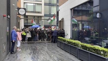 Protesters attempt to gain access to Fianna Fáil Ard Fheis venue 