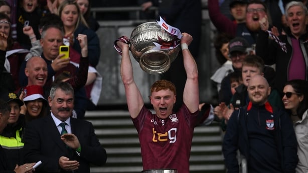17 May 2026; Westmeath captain Ronan Wallace lifts the cup after winning the Leinster GAA Football Senior Championship final match between Dublin and Westmeath at Croke Park in Dublin. Photo by Paul Phelan/Sportsfile