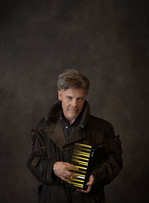 Thomas Dolby - portrait photo credit Felipe Goncalves
