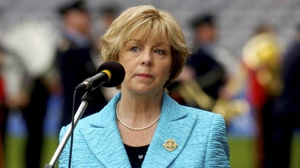 19 September 2004; Liz Howard speaking before the game. Foras na Gaeilge Senior Camogie Championship All-Ireland Final, Tipperary v Cork, Croke Park, Dublin. Picture credit; Ray McManus / SPORTSFILE