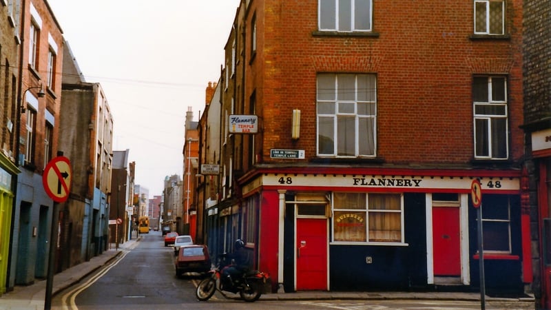 Dublin's Temple Bar celebrates 35 years of business