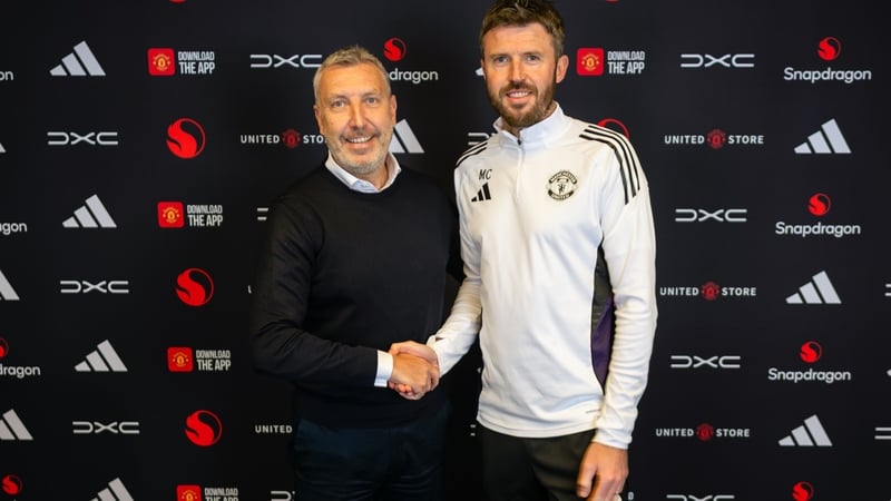 Carrick agrees deal to stay at Old Trafford until 2028