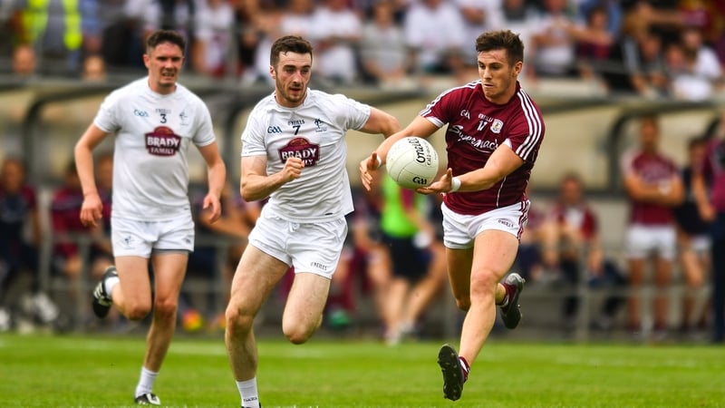 22 July 2018; Shane Walsh of Galway in action against Kevin Flynn of Kildare during the GAA Football All-Ireland Senior Championship Quarter-Final Group 1 Phase 2 match between Kildare and Galway at St Conleth's Park in Newbridge, Co Kildare. Photo by Sam