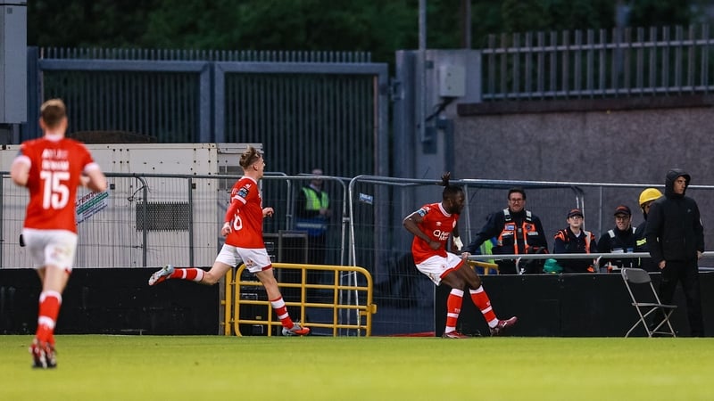 Sligo sucker punch floors Shamrock Rovers late on