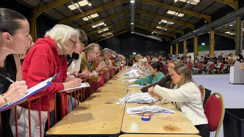 Early tallies suggest Ennis and Boylan lead in Dublin