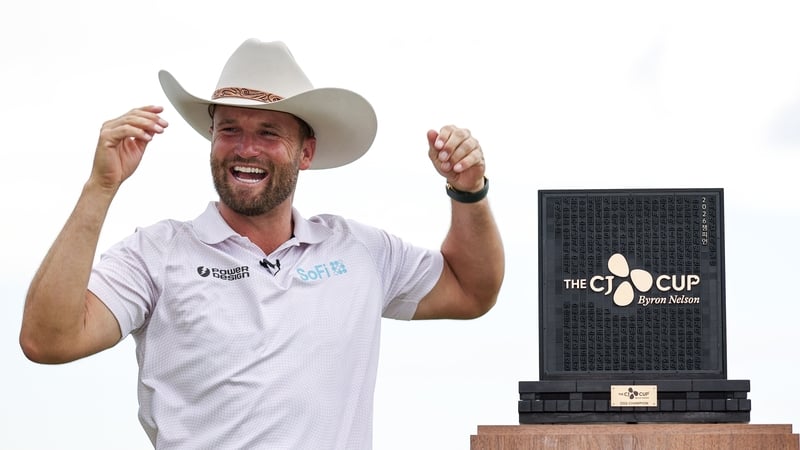 Clark powers to victory with final round 60 in Texas