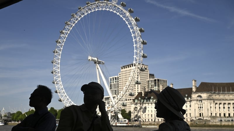 UK set for 'historic' hottest bank holiday on record