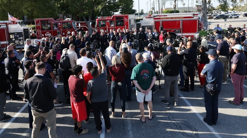 Evacuees in Los Angeles start returning to their homes