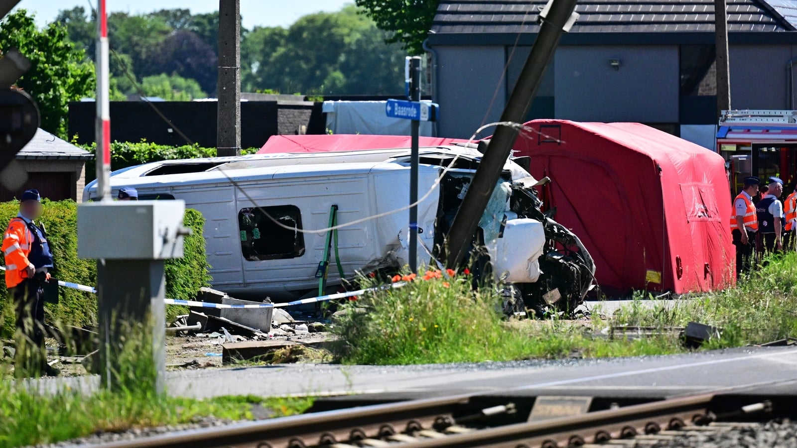 Train Hits School Minibus in Belgium, Killing Four