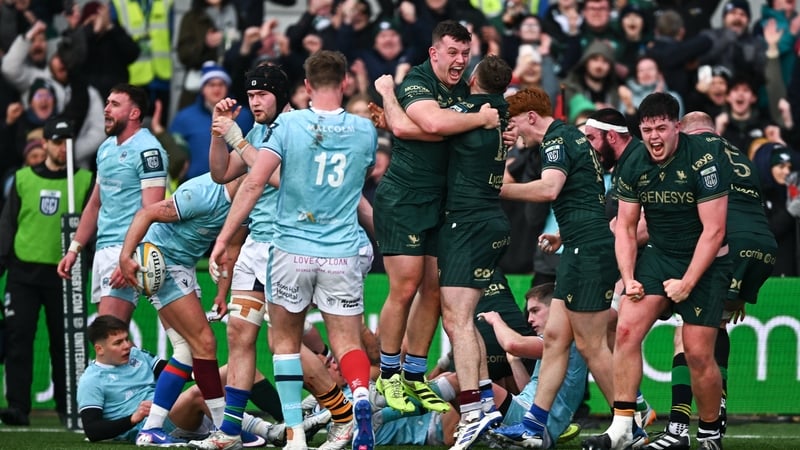 28 February 2026; Matthew Victory, left, celebrates with teammate Finn Treacy after Sean Jansen, hidden, scores their side's second try during the United Rugby Championship match between Connacht and Glasgow Warriors at Dexcom Stadium in Galway. Photo by