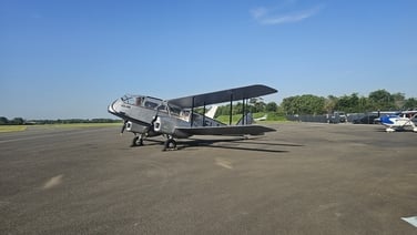 Restored 1936 Aer Lingus aircraft arrives in Bristol after flight from Dublin