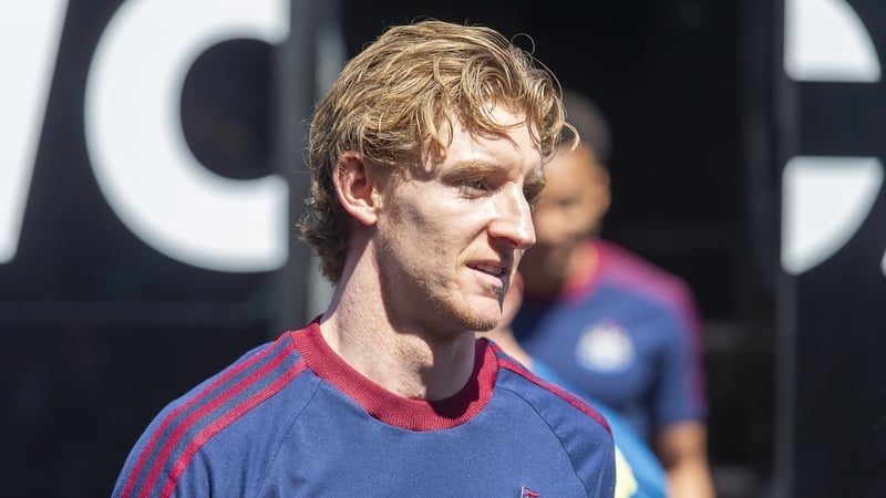 Barcelona agree deal for Newcastle's Gordon