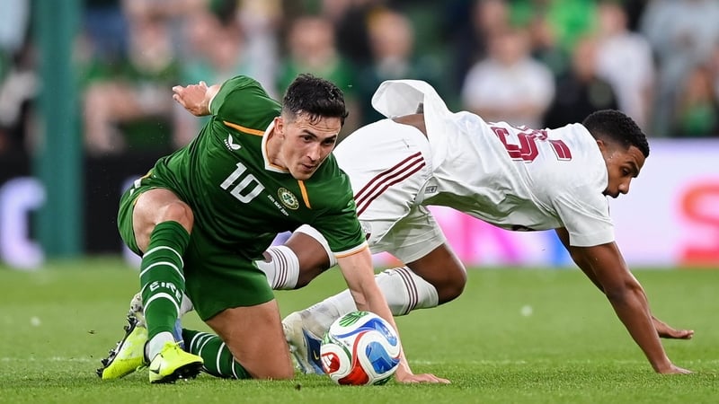 Dublin , Ireland - 28 May 2026; Jamie McGrath of Republic of Ireland in action against Al Hashmi Al Hussain of Qatar during the international friendly match between Republic of Ireland and Qatar at the Aviva Stadium in Dublin. (Photo By Stephen McCarthy/S