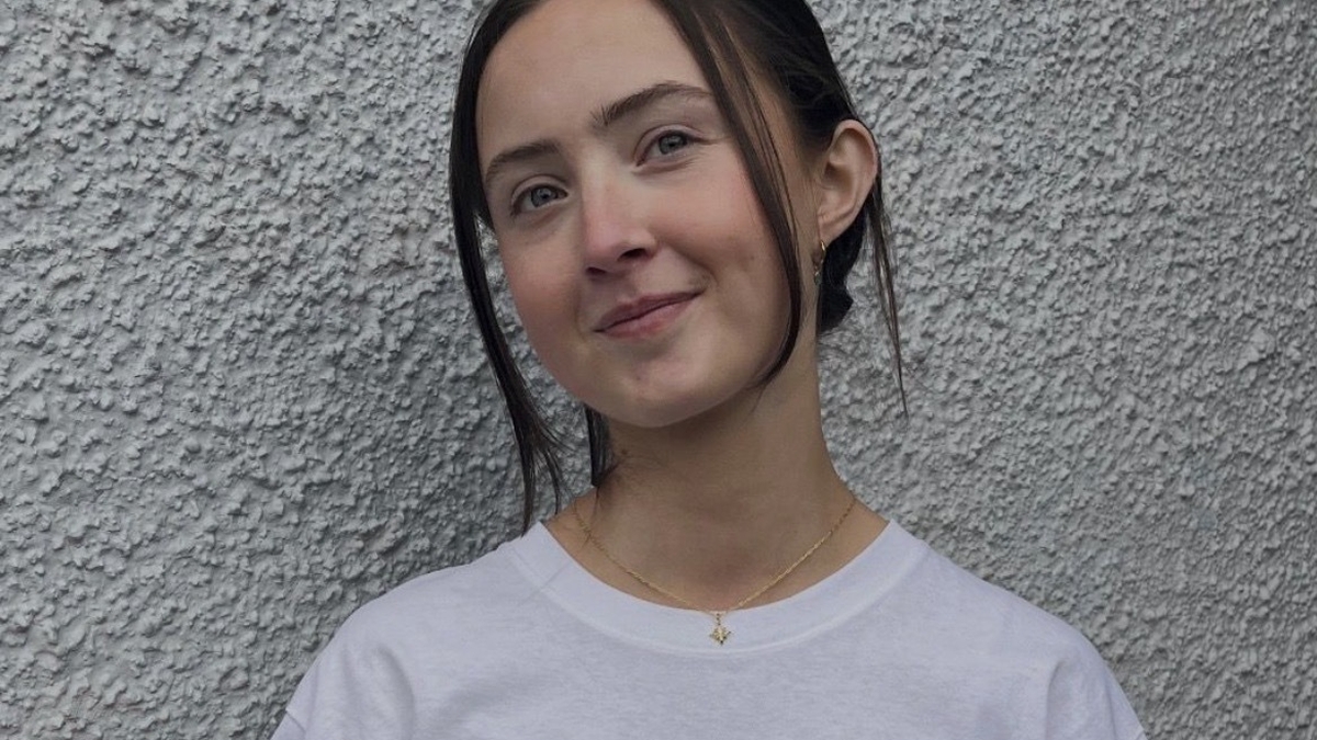 Grace Ní Mhealleáin, dearthóir faisin. 