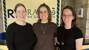 Ciara Ní Chonghaile, Roseanne Ní Cheallaigh agus Aifric Ní Scolaí.  show image