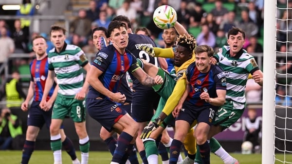 29 May 2026; St Patrick's Athletic goalkeeper Joseph Anang fails to take possession from a corner during the SSE Airtricity Men’s Premier Division match between Shamrock Rovers and St Patrick's Athletic at Tallaght Stadium in Dublin. Photo by Stephen McCa