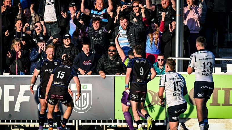 29 May 2026; Kyle Steyn of Glasgow Warriors, left, celebrates with teammates after scoring his side's second try during the United Rugby Championship quarter-final match between Glasgow Warriors and Connacht at Scotstoun Stadium in Glasgow, Scotland. Phot
