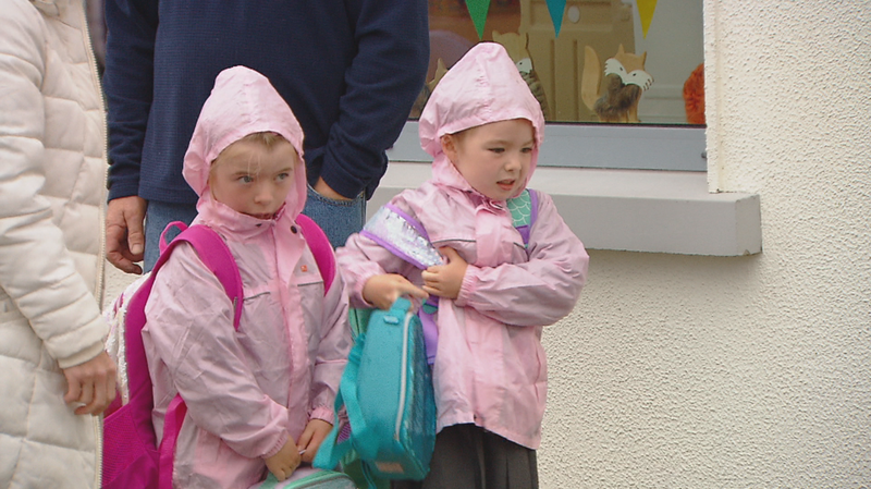 Ruth agus Holly Ni Fhátharta