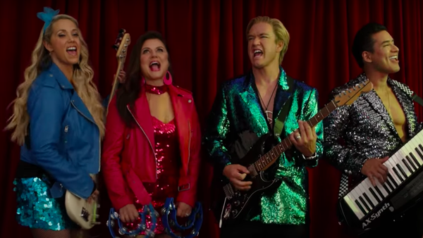 The gang is back at Bayside High!